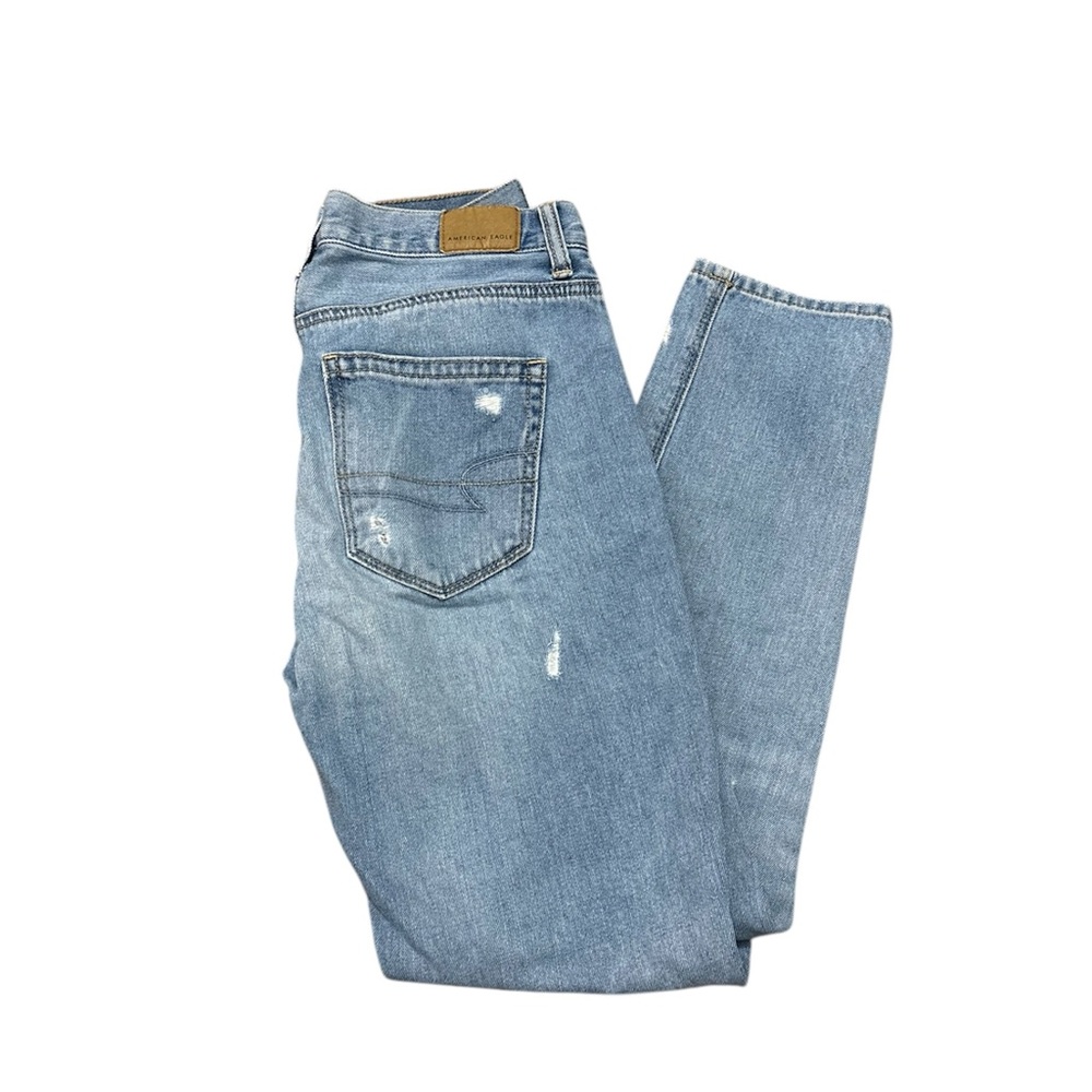 American Eagle Outfitters Denim Mom Jeans Light Wash Ripped Distressed size 2